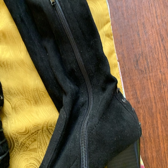 Black over the knees faux suede boots - Picture 4 of 5